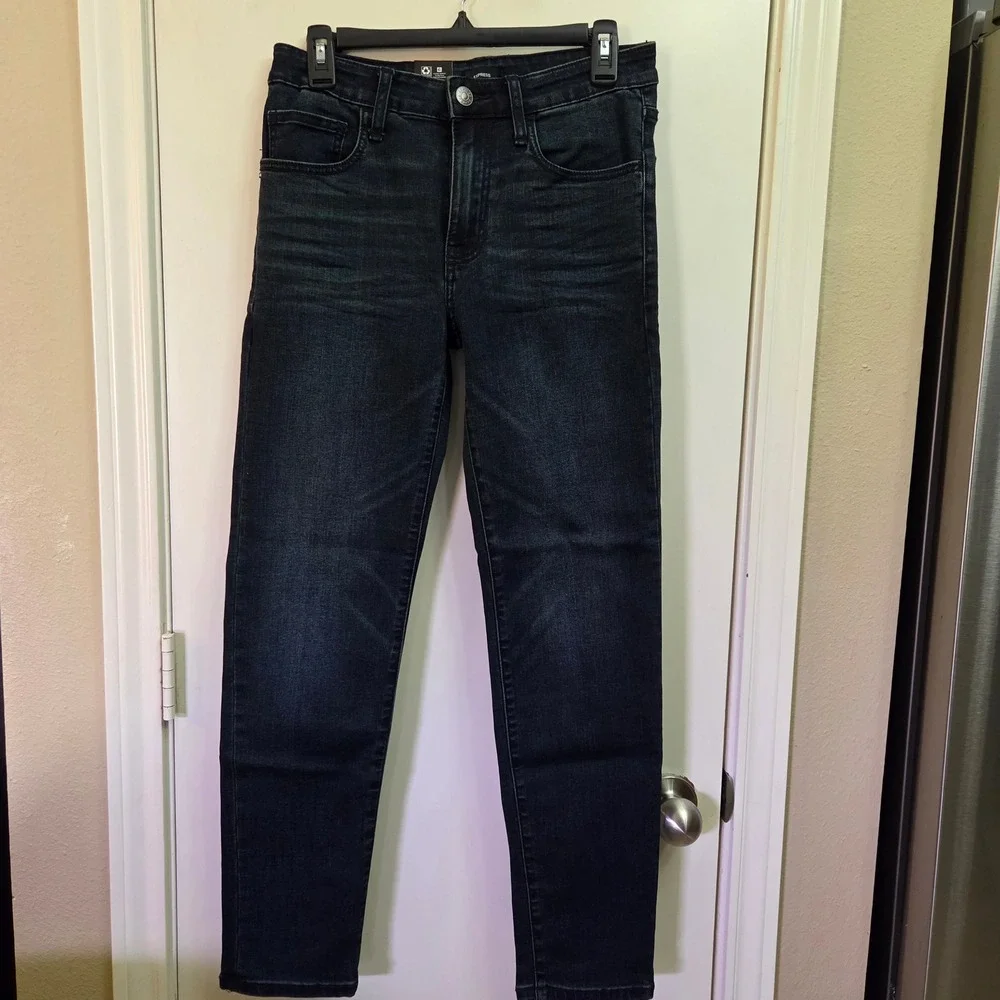 Express Slim Fit Denim Jeans Blue Indigo Dark Wash 28x30 NWT EX005553